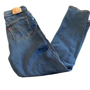 Levi's Womens Classic Straight Leg Womens sz 12 Denim Jeans measurements in pics